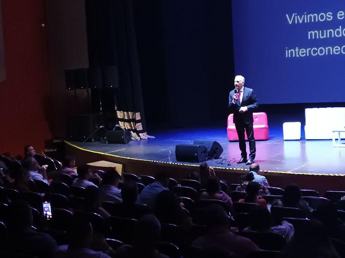 VI Congreso Mundial de Marketing y Comunicación Política en Cali (Colombia)
